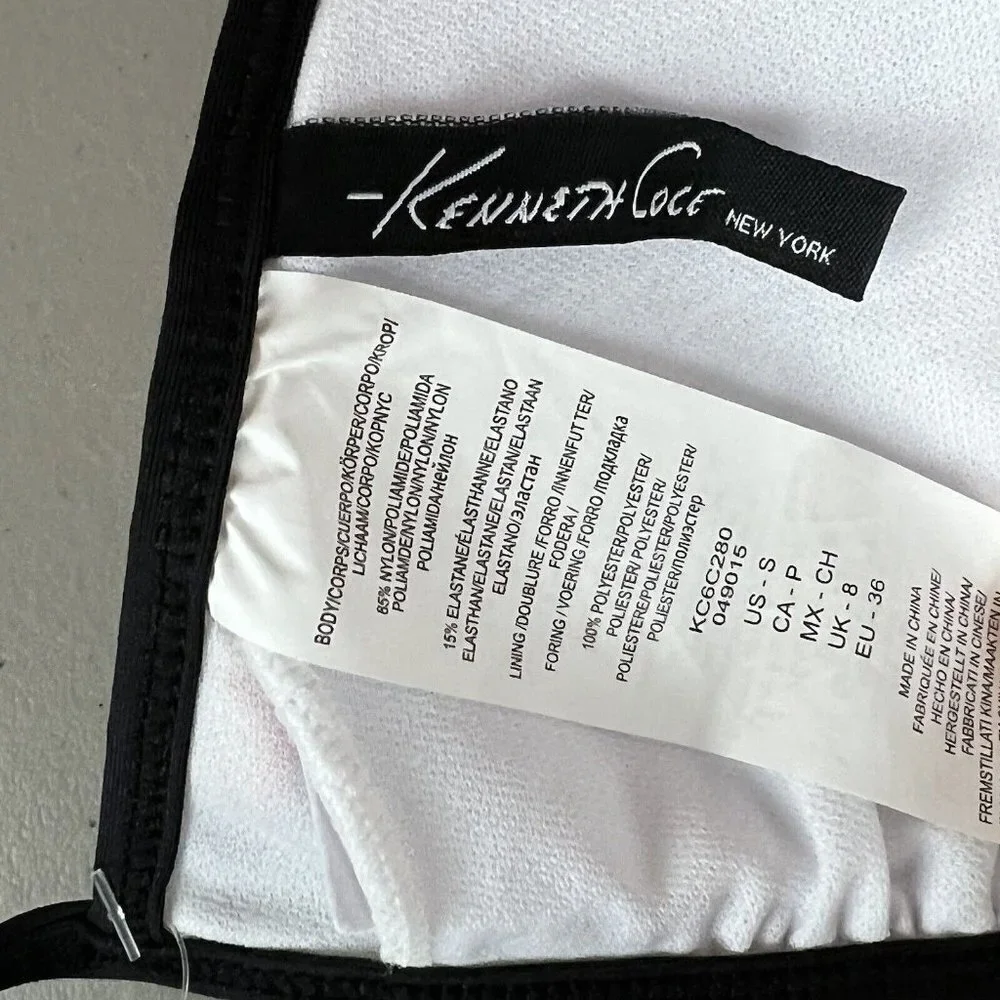 Kenneth Cole Triangle Bikini Top with Metal Rings‎ Detail Size Small NWT